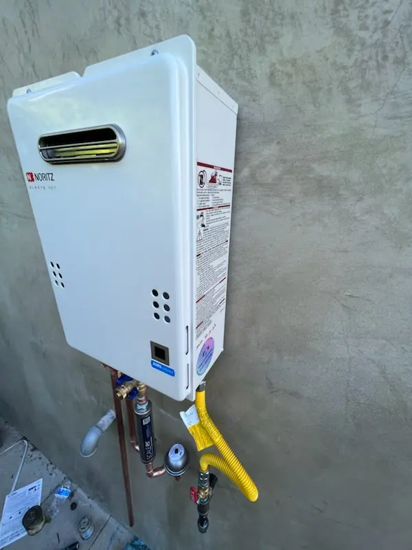 Tankless water heater installation for Bucks Hill homes